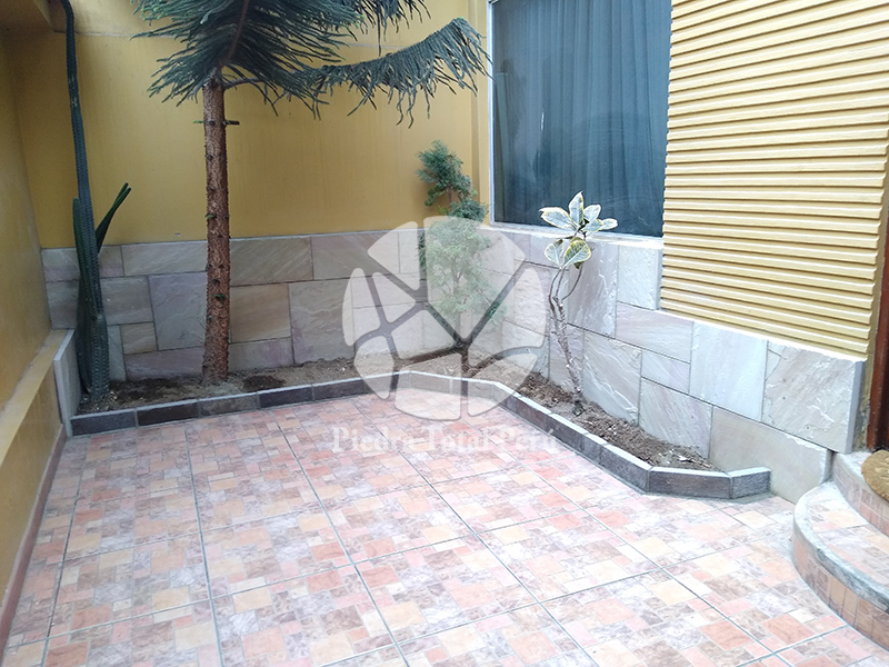 Acabado de piedra laja en obra